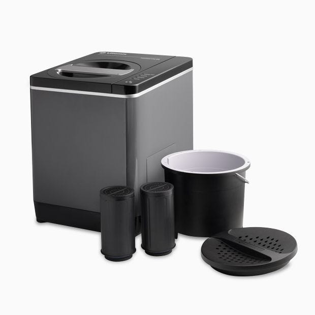 http://www.laguildeculinaire.com/cdn/shop/products/vitamix-foodcycler-fc50-exterior-with-acessories-620x620.jpg?v=1677792259