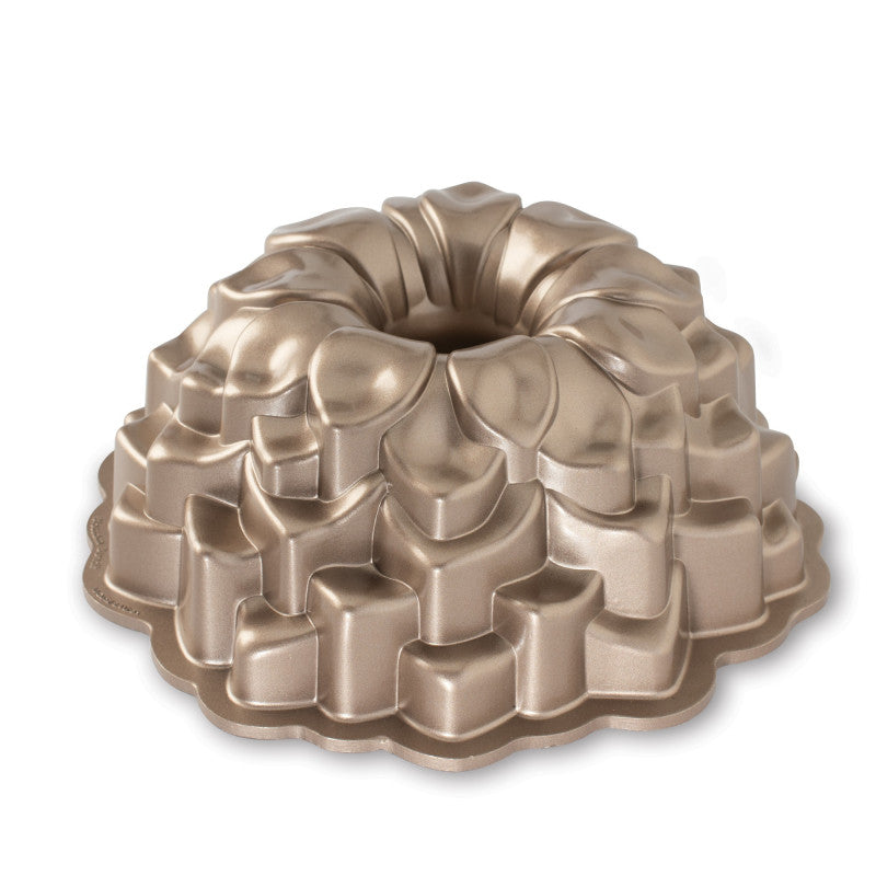 Moule à gâteau Bundt Blossom pétales de fleur Toffee    - Nordic Ware - Moule à gâteaux - 