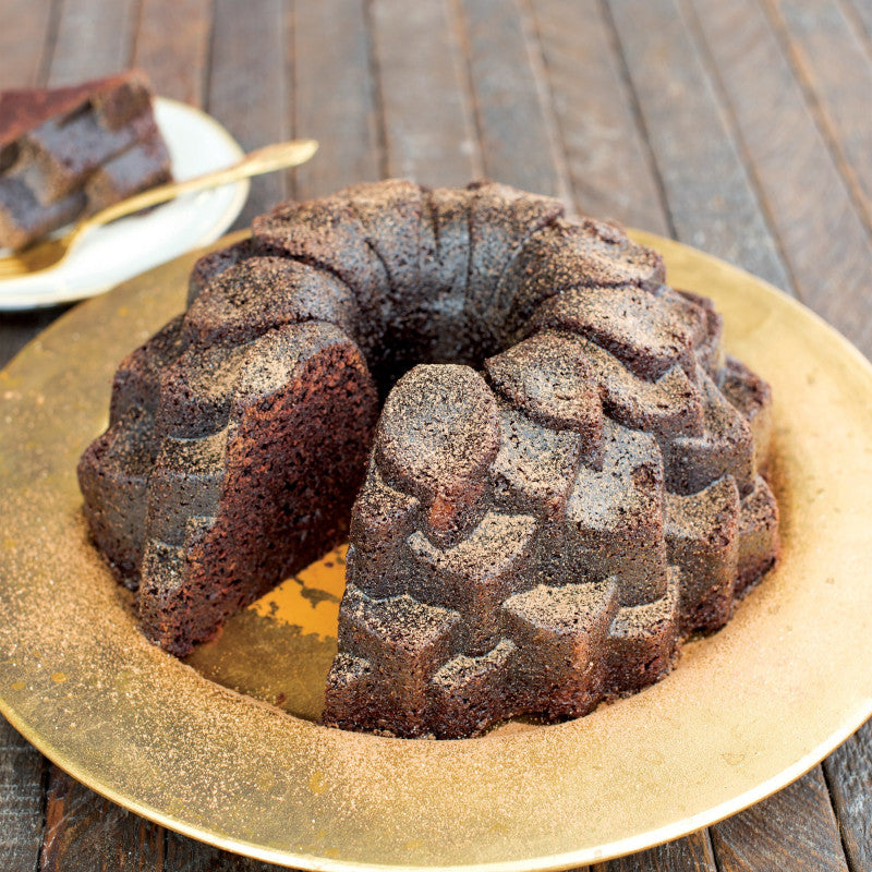 Moule à gâteau Bundt Blossom pétales de fleur Toffee    - Nordic Ware - Moule à gâteaux -  - La Guilde Culinaire