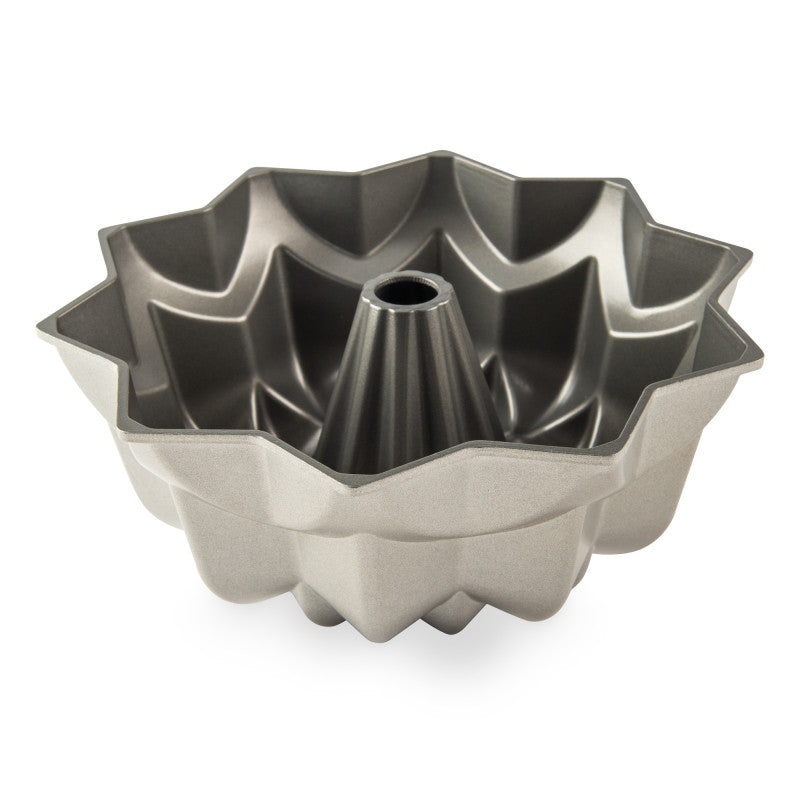 Moule à gâteau Bundt Etoile Silver    - Nordic Ware - Moule à gâteaux -  - La Guilde Culinaire